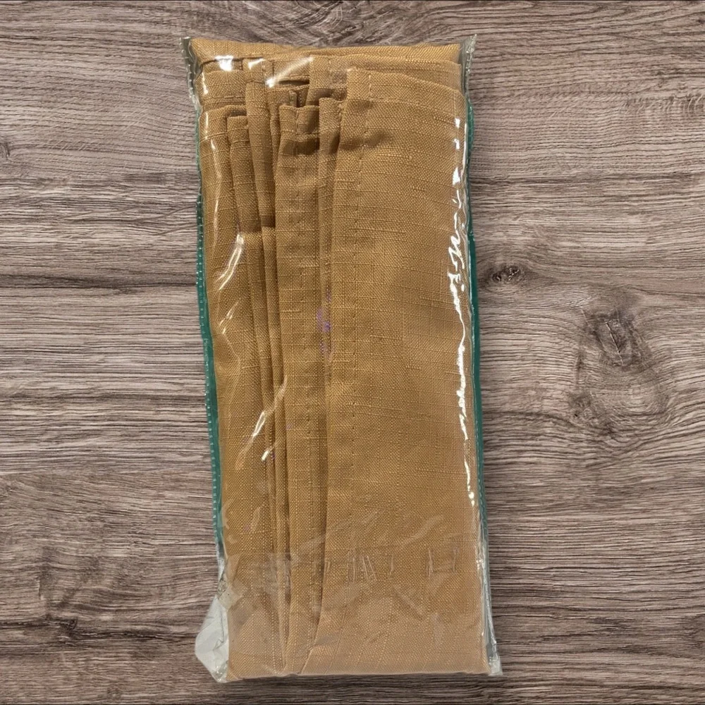 Basics Set of 4 Tan Cloth Napkins *New*
